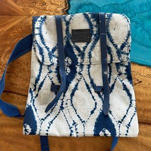 Burton slim back pack